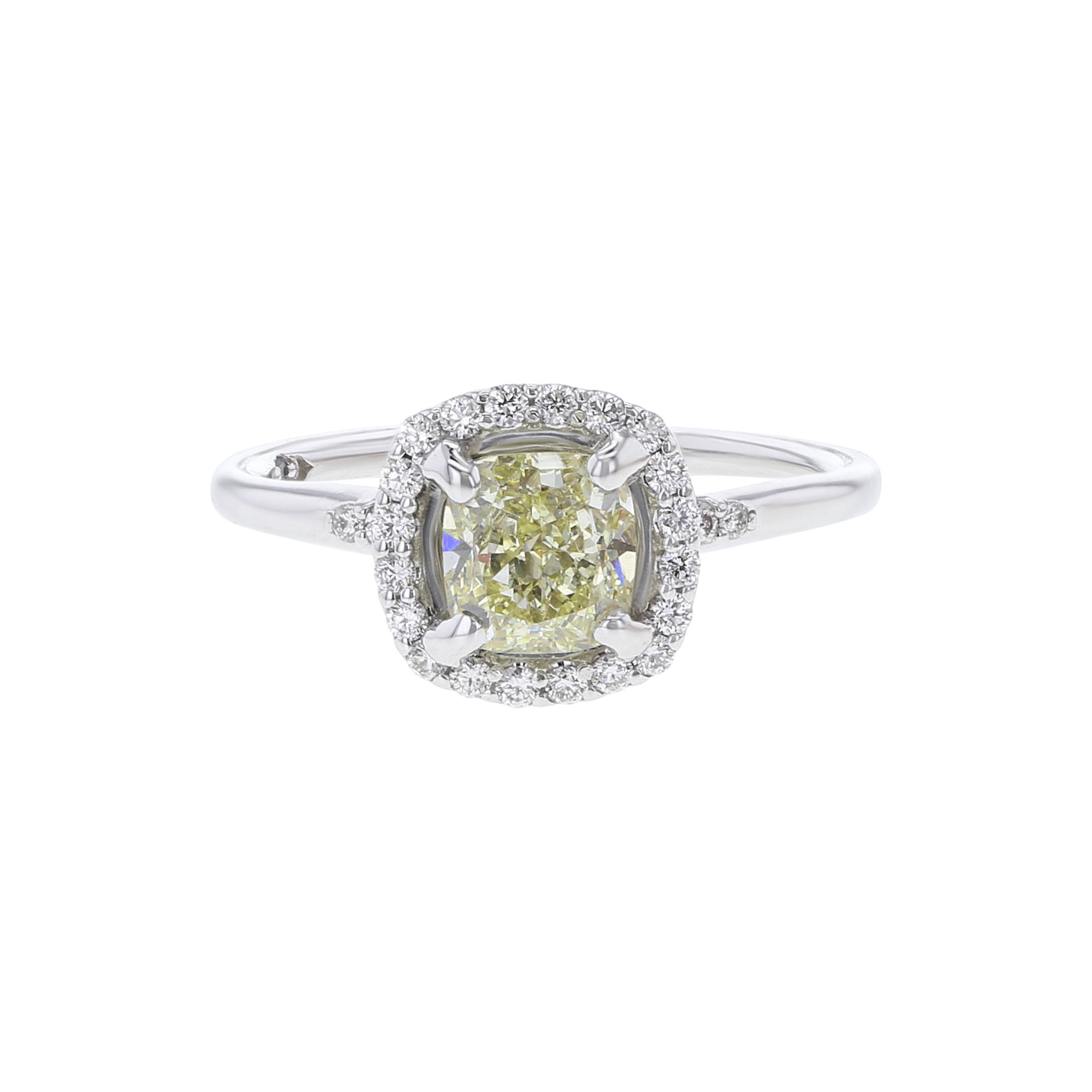 Giallo Certified Ready for Love Diamond Engagement Ring