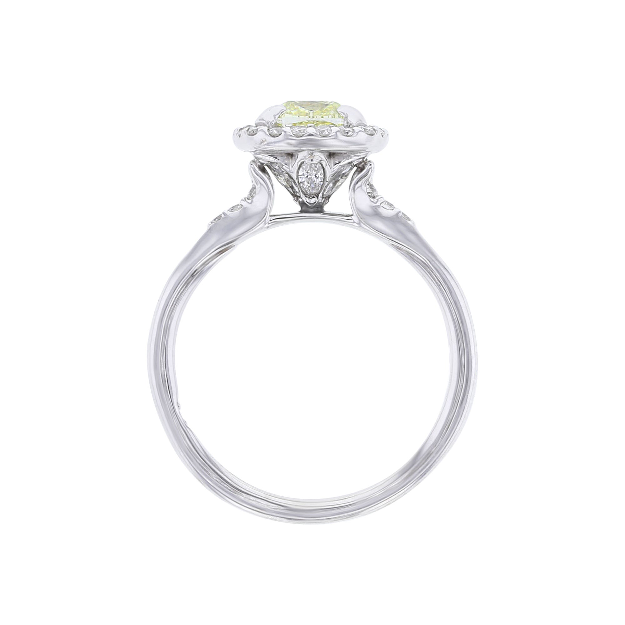 Giallo Certified Ready for Love Diamond Engagement Ring