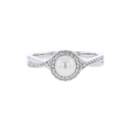 Silver Sweet Treat Pearl & Diamond Ring